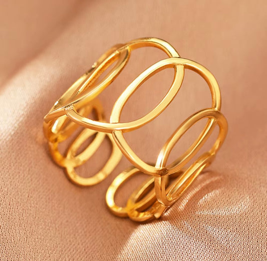 Circle Ring
