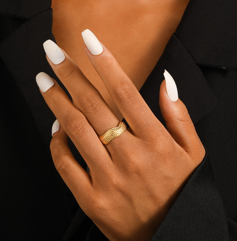 Elegant Ring
